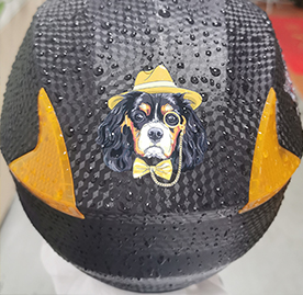 Casco y tazas